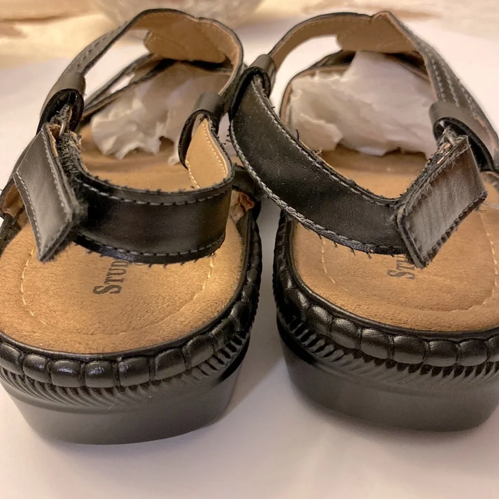 Studio Works comfort MARYBELLE black hook & loop sandals side scratch size 8M 🌹 - Picture 7 of 10